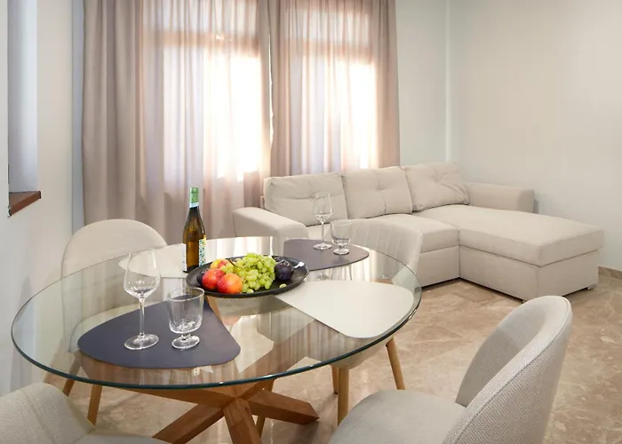 Готель семеен ноа