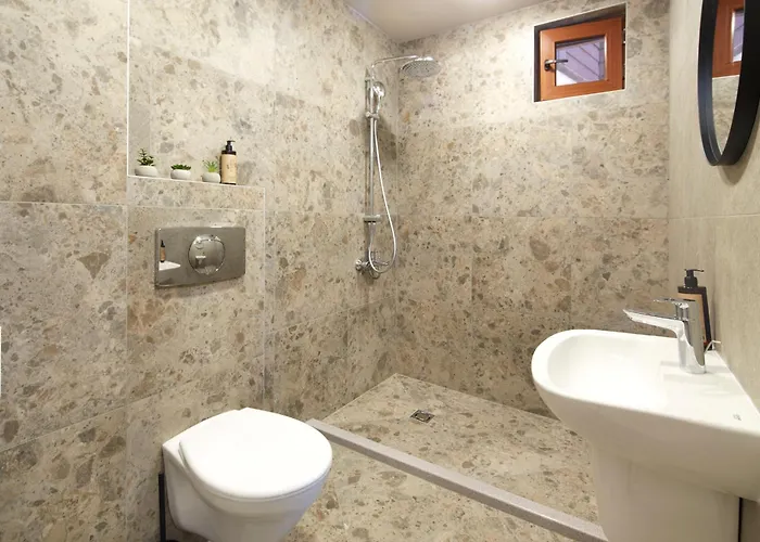 семеен ноа Готель Несебир