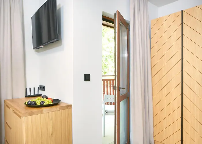 Готель семеен ноа