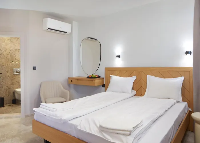 семеен ноа Ξενοδοχείο *