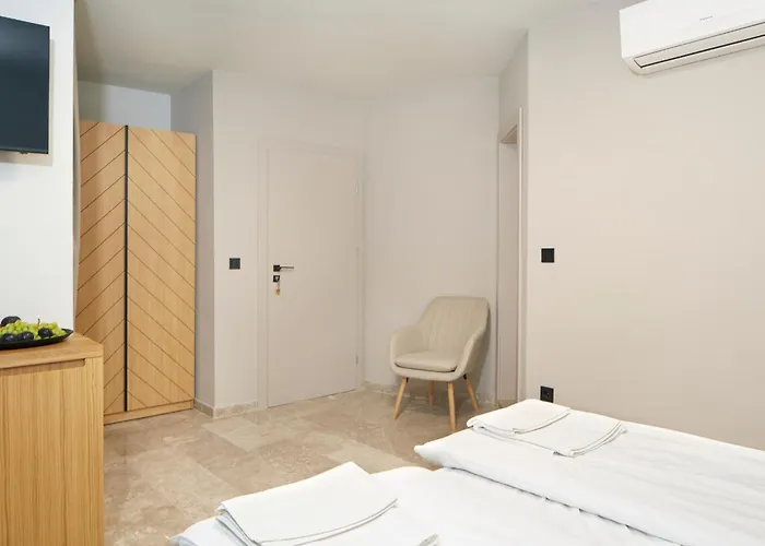 семеен ноа *